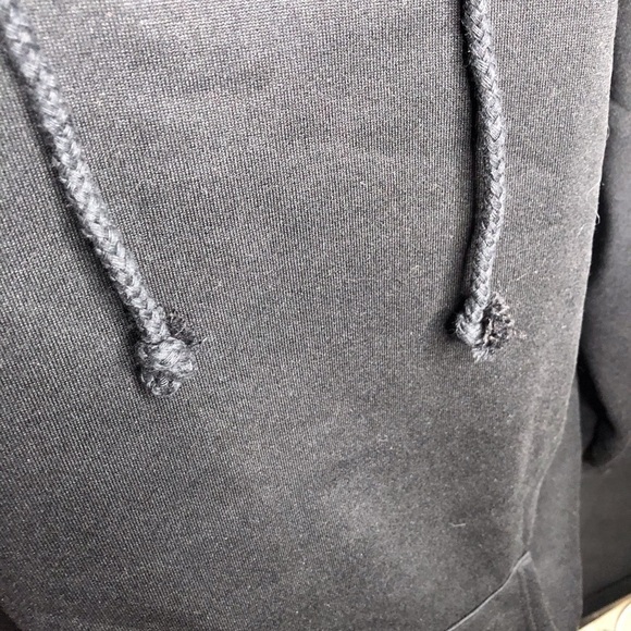 𝅺FLORHO Black Sweatshirt - Picture 6 of 8